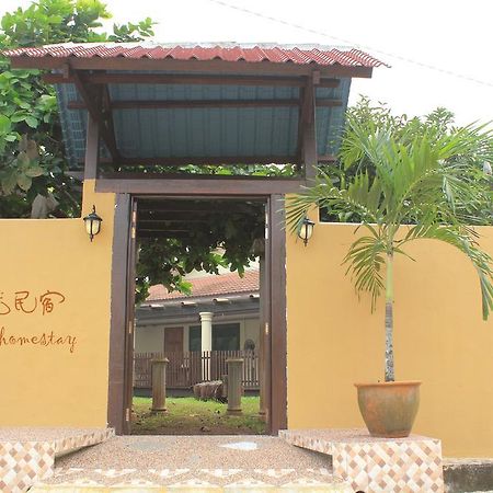 Memory Homestay Kampong Baharu  Exterior photo